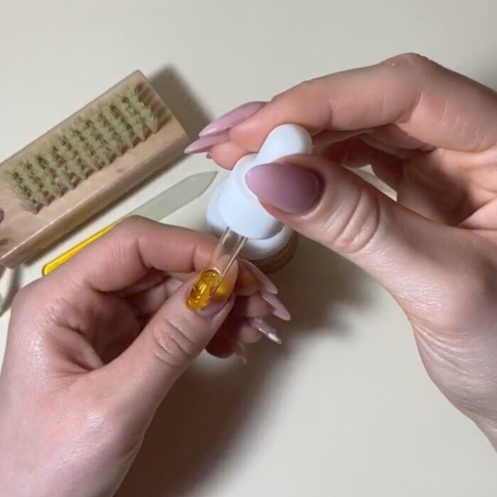 Nail Strengthening Oil