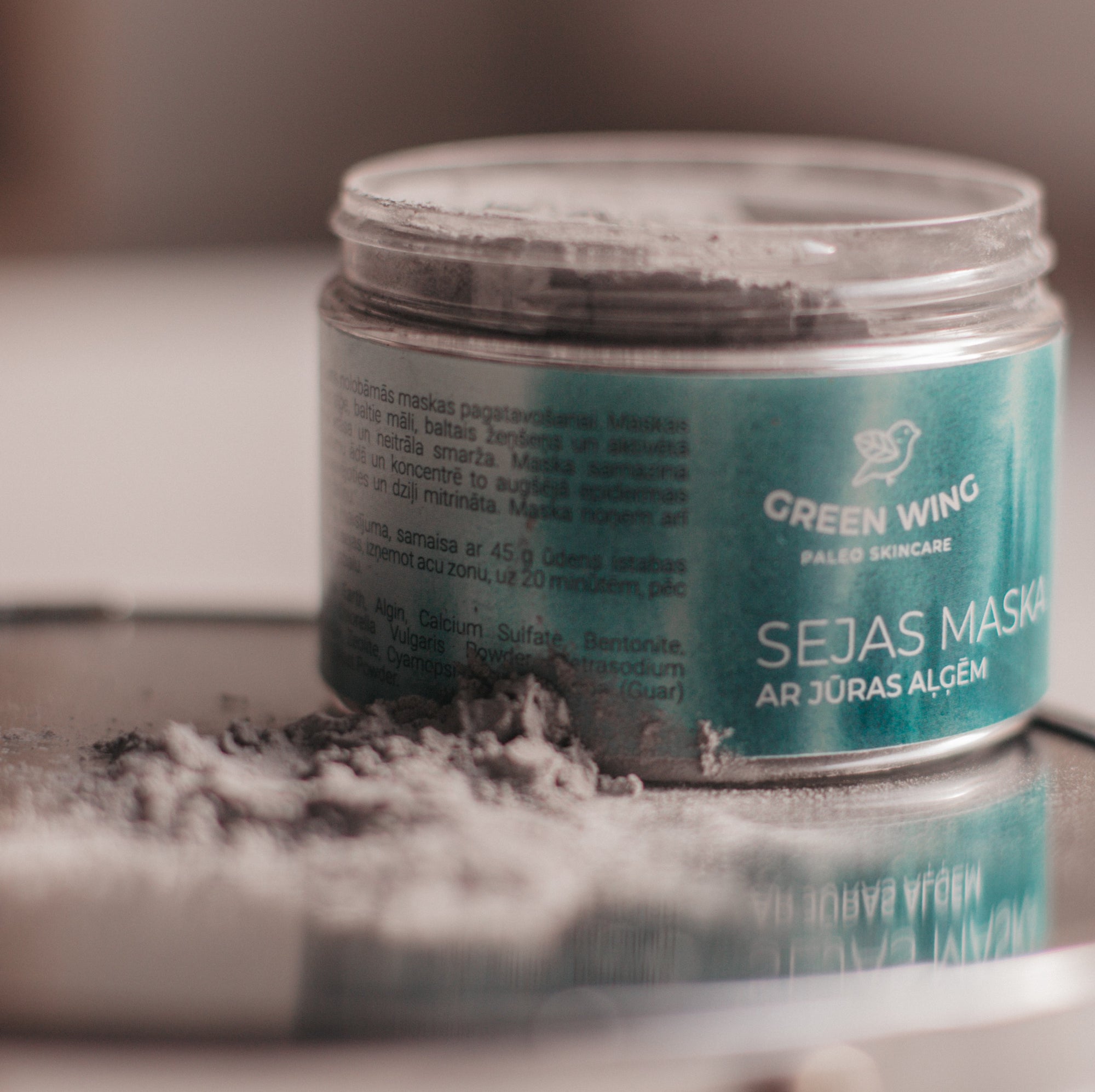 Peel-off Face Mask with Seaweed