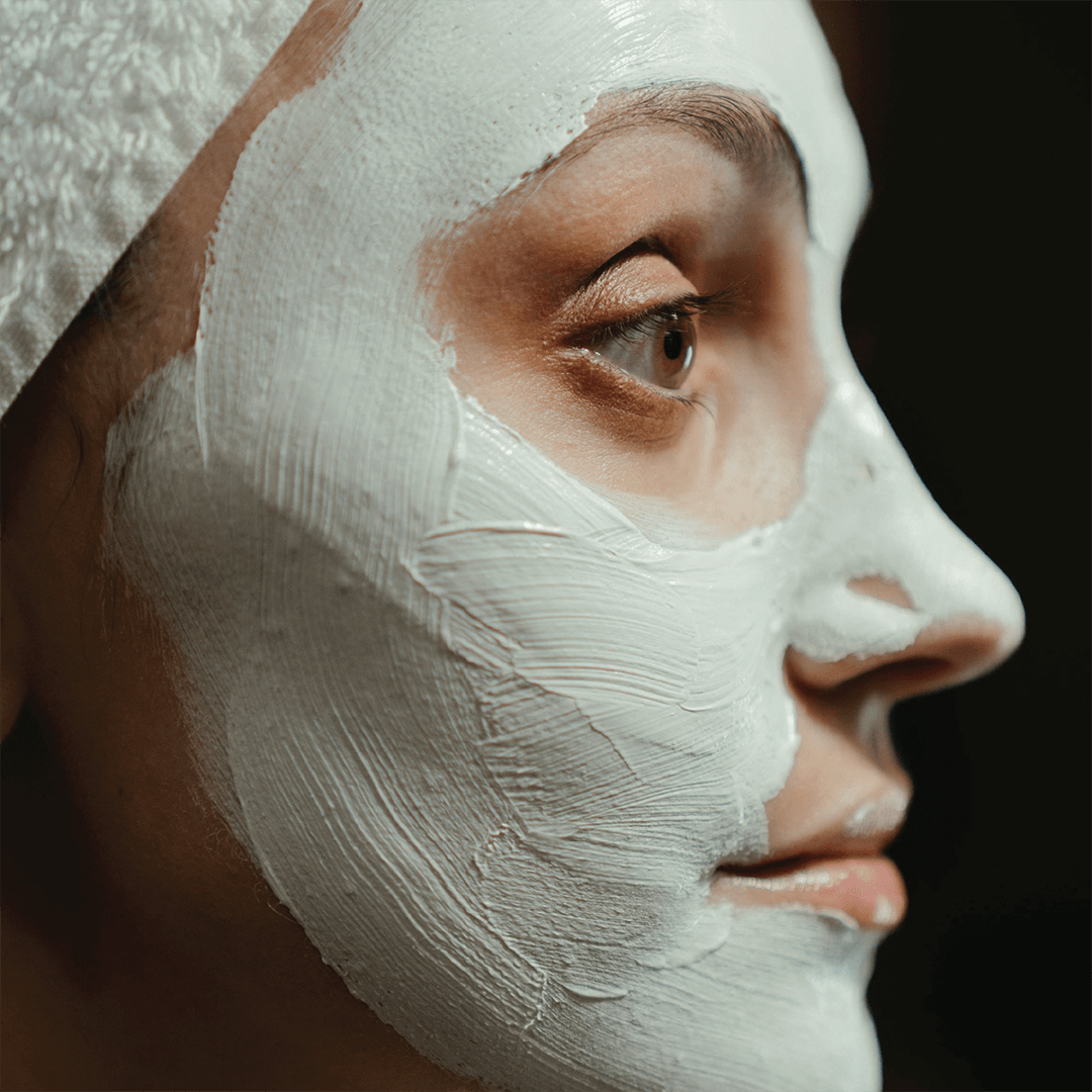 Peel-off Face Mask with Rose Water and Hibiscus